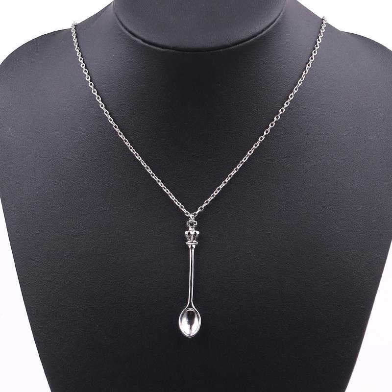 Tea Spoon Shape Pendant Necklace 