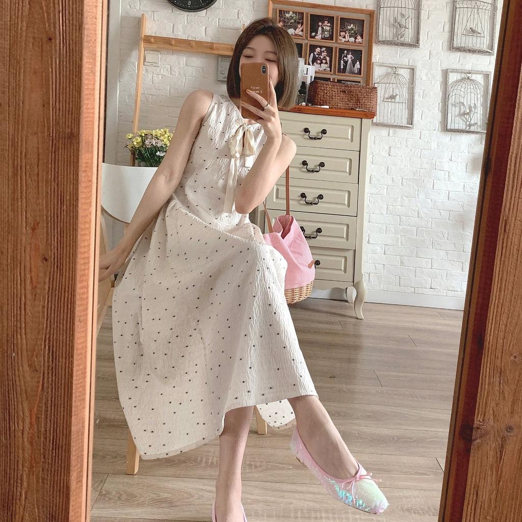 Beige polka dot jacquard sleeveless dress women's summer 2026 new French first love milk sweet A-shaped long skirt