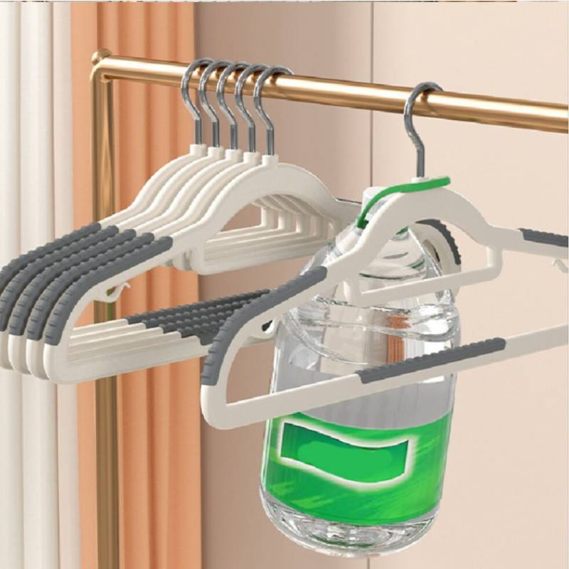 Durable Plastic Clothes Holders With Thickened Edges And Antislip Surface For Home Wardrobe
