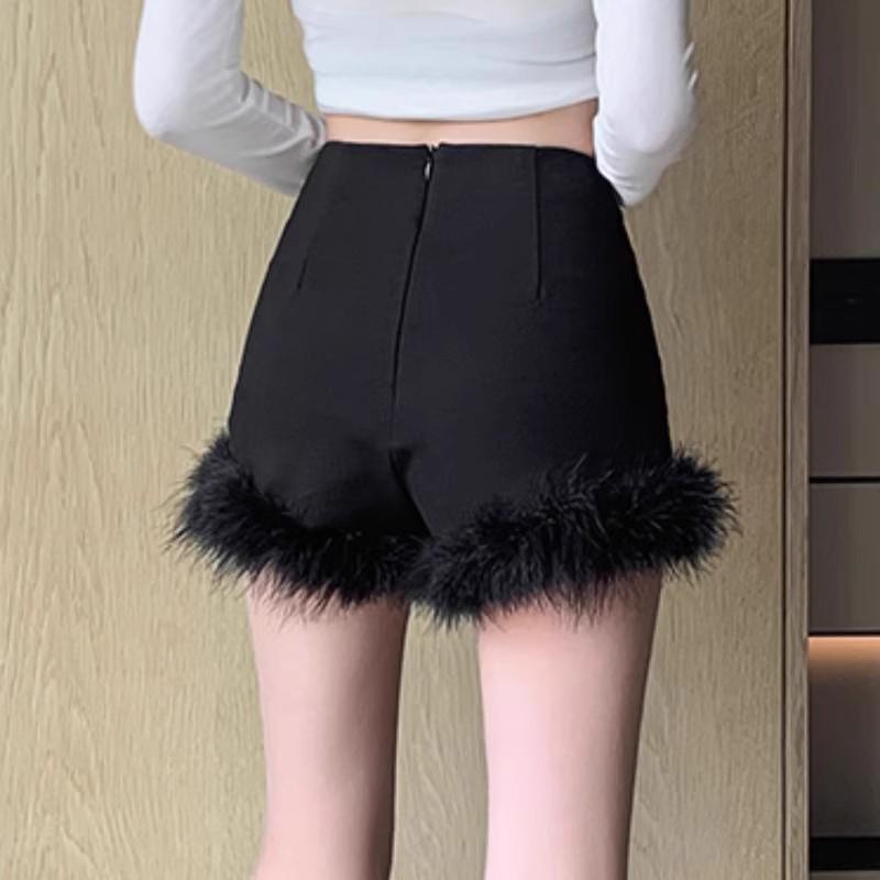 Black Raw Edge High Waist A-Line Slimming Shorts for Women - Autumn/Winter 2024 Fashion