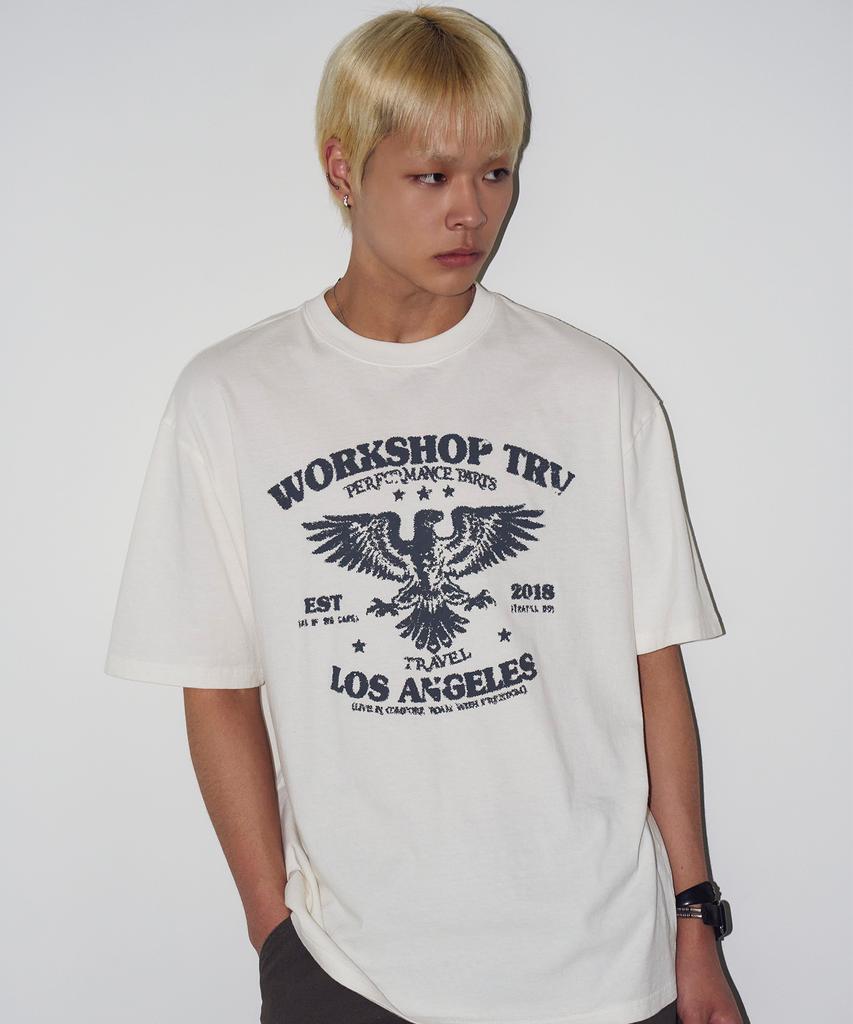 TRAVEL Emblem Pigment Short Sleeve T-Shirt Cream