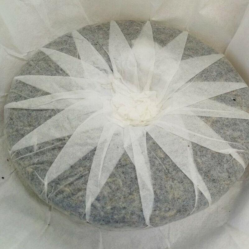 357g Pu-Erh Spring Tea Cake Zhonghong Yin Bow Chá da Árvore Antiga Yiwuwanggong