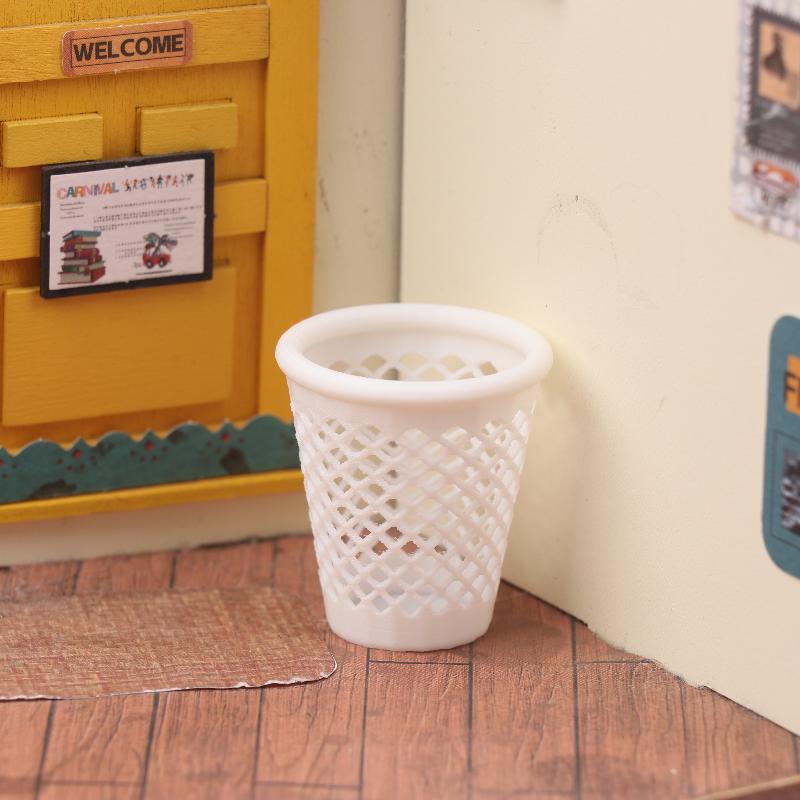Mini 1/12 Hollowed-out Trash Can Model Dollhouse Living Furniture Decoration Dolls House Micro Scene Ornament