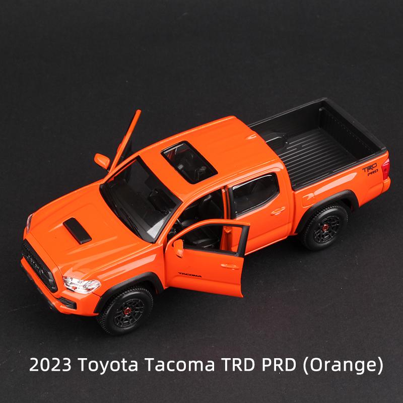 

Maisto 1:27 Toyota Pickup Truck Alloy Car Model Hilux Tacoma TRD Pro Die Cast Sports Diecast Vehicles Toy