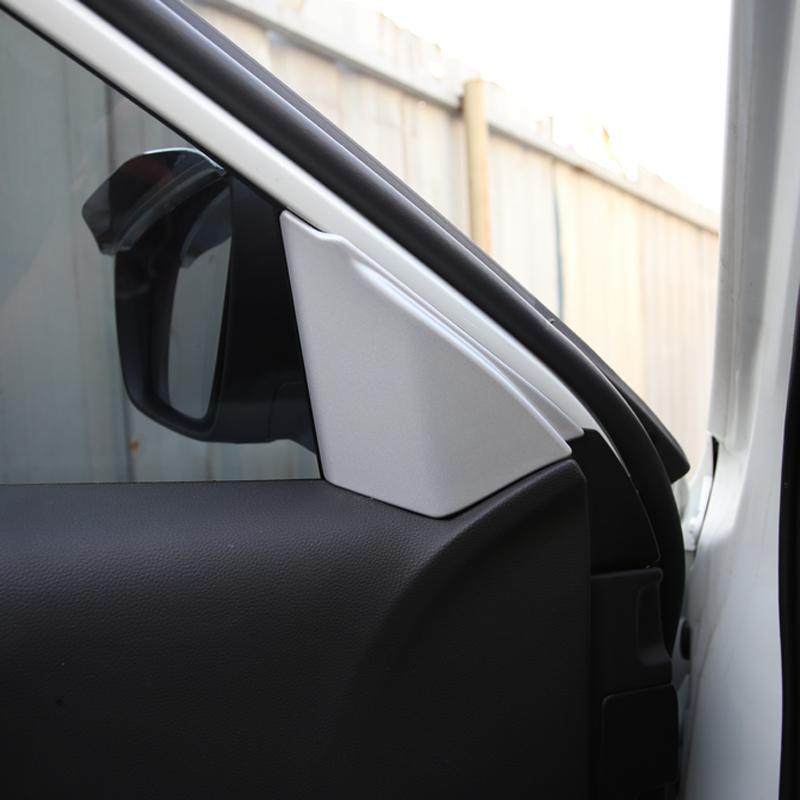 Automobile Door and Window Triangle Decoration Sticker for Renault Koleos Samsung QM6