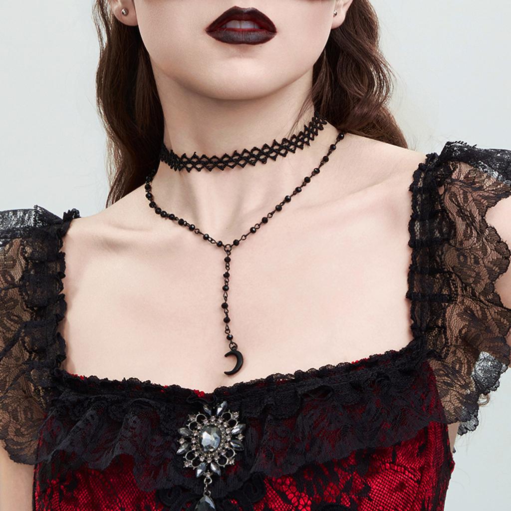 Vintage sweet and cool black love heart pendant collar, Spice Girl lace crescent moon tassel double necklace.