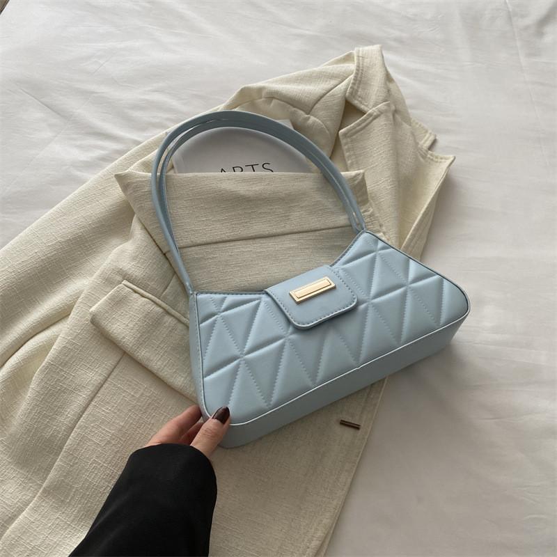Fashionable Simple Crossbody Bag In Classic Colors For Everyday Use And Style