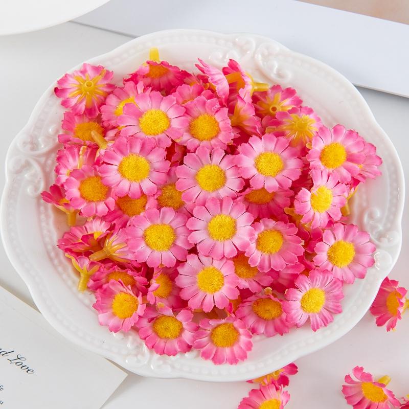 50/100pcs Artificial Flowers Sunflower Silk Daisy Head Festival Home Yard Wedding Decor DIY Scrapbook Fake Plant Festival Wreath