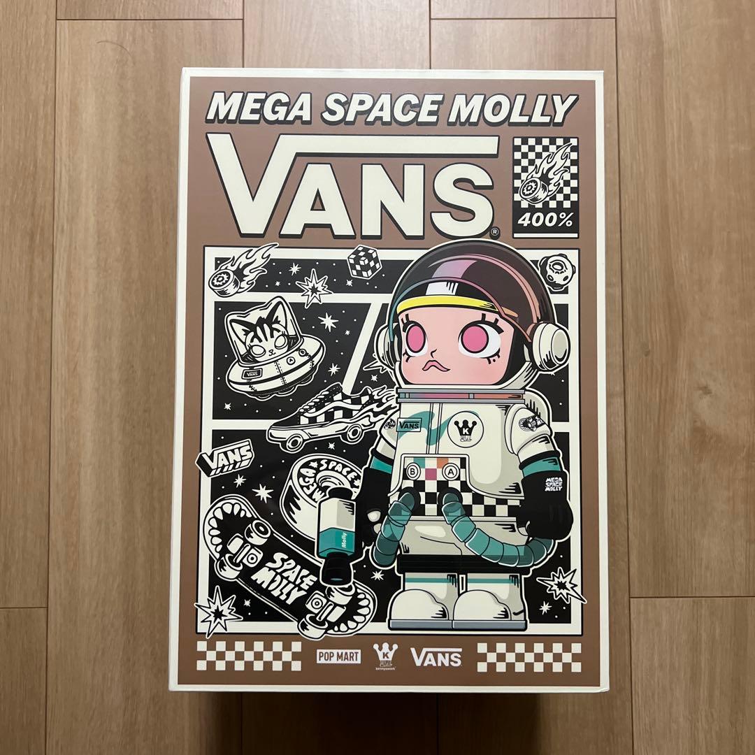 

[USED] POPMART MEGA SPACE MOLLY 400% OFF VANS