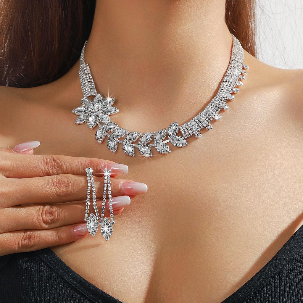 Heavy Industry Rhinestone Leaf Necklace Earrings Set, Bridal Jewelry, Banquet Stage Earrings Accessories