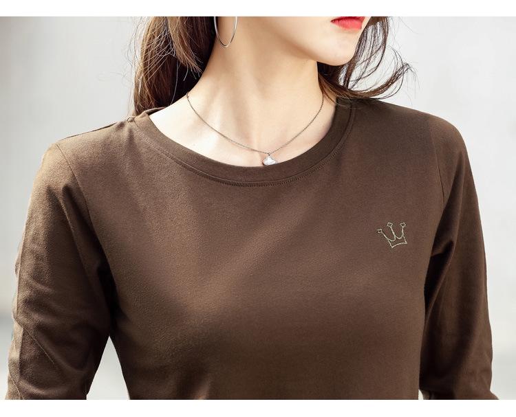 2022 Women's Spring Loose Round Neck Embroidered Crown Long Sleeve T-shirt