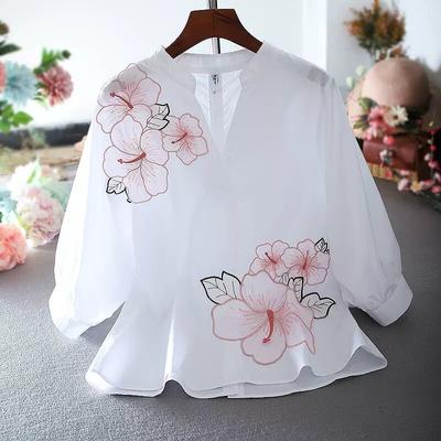 Tunic White Shirt Women Chiffon Flower Embroidery Blouse V Neck  Office Ladies Tops Casual High Quality Summer Puff Sleeve