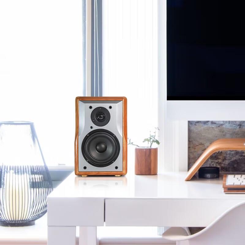 Gmtd CL03 Wooden Bluetooth Multimedia Speaker