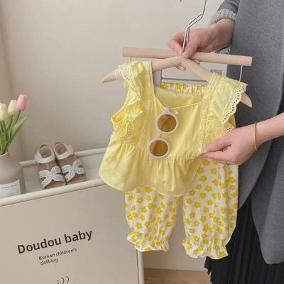 Dívky (do 3 let) – Oděvní soupravy