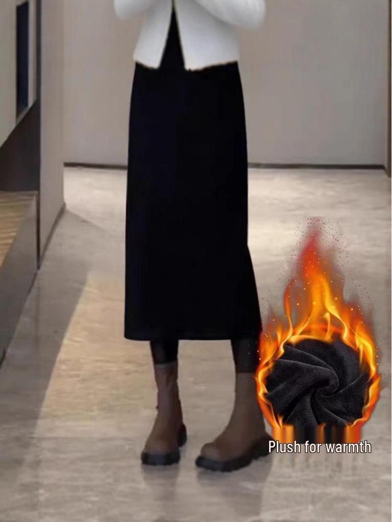 2025 Autumn/Winter Plus Size High-Waisted Slimming Bodycon Skirt with Slit for Women