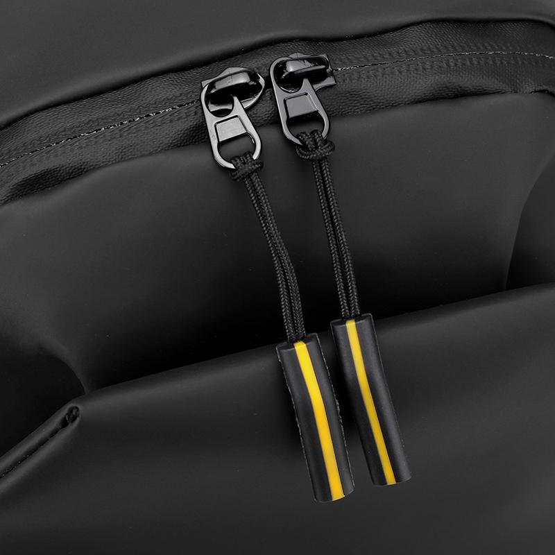 Men's Chest Bag for Men Casual Crossbody Bag Men Anti Theft School Summer Outdoor Short Trip Messengers Sling Bag