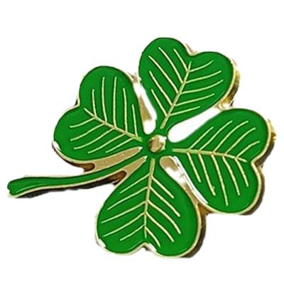Stylish Leaf Brooch Adornment Elegant Lapel Pin Eye Catching Leaf Shaped Brooch Pin for Daily Wear Dates Parties