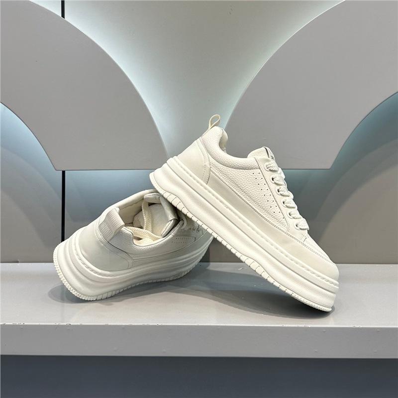 Tide Leder Plateau-Schuhe Freizeitschuhe Board-Schuhe Jährliche Trend-Schuhe zmd
