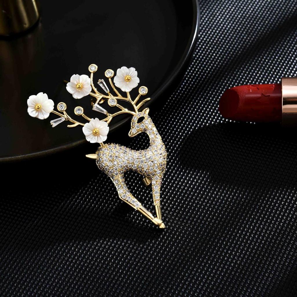 Kıdemli Broş Çiçek Yaprak Broş Pins Kadınlar için Takım Elbise Kolye Moda Broş Takı