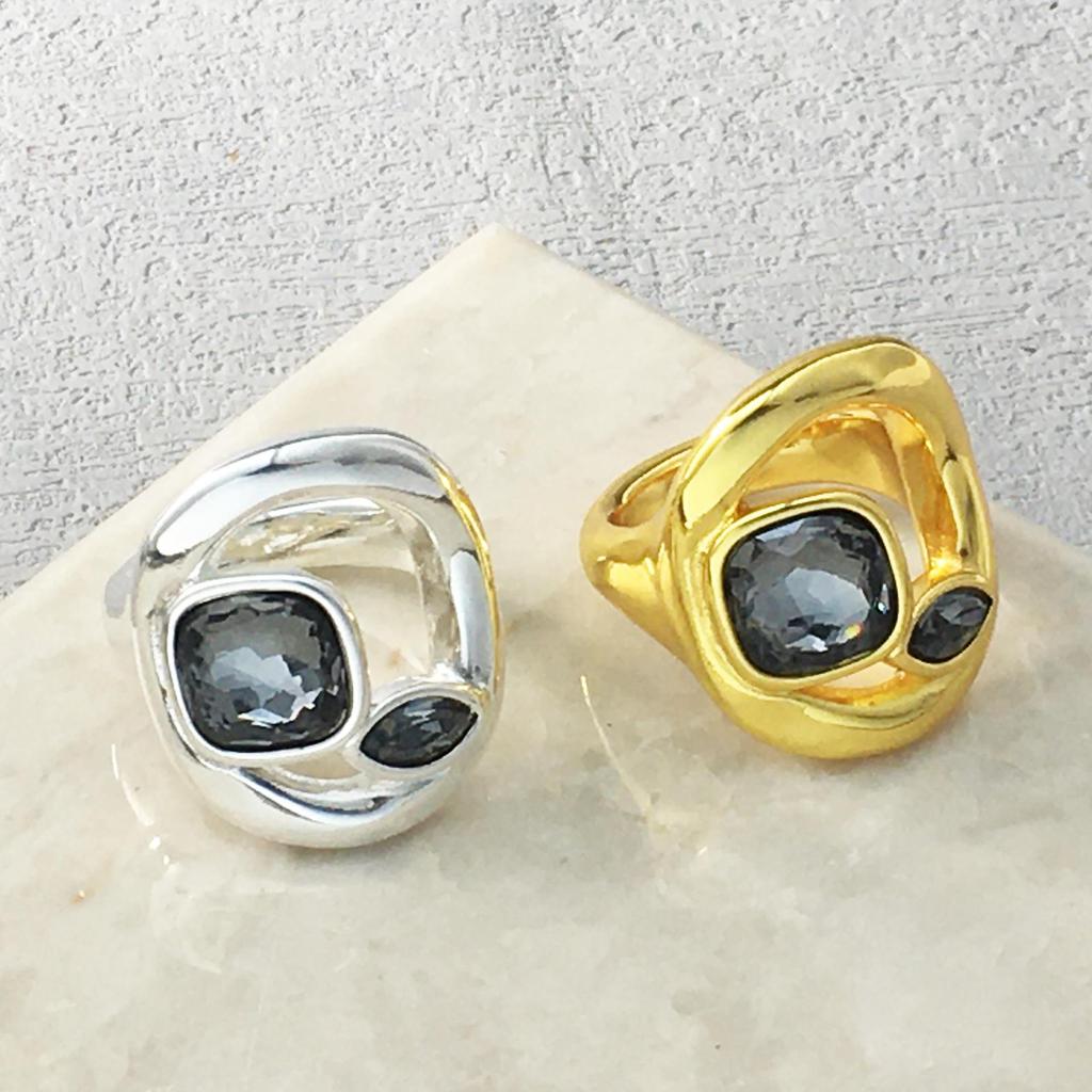 Spain UNOde50 Irregular Crystal Ring: Niche Design with Trendy Personality