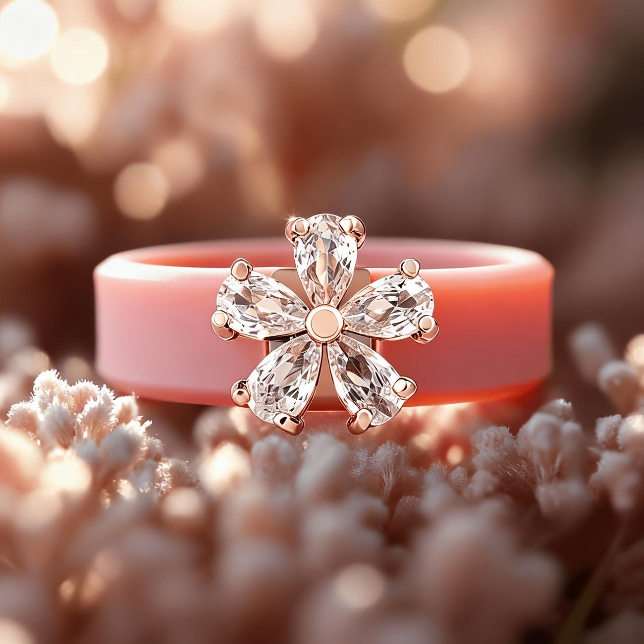 Huidvriendelijke Roze Siliconen Bandring, Glanzend Peer CZ Bloemenornament, Flexibele Niet-Irriterende Siliconen Statement Ring voor Dagelijks 7
