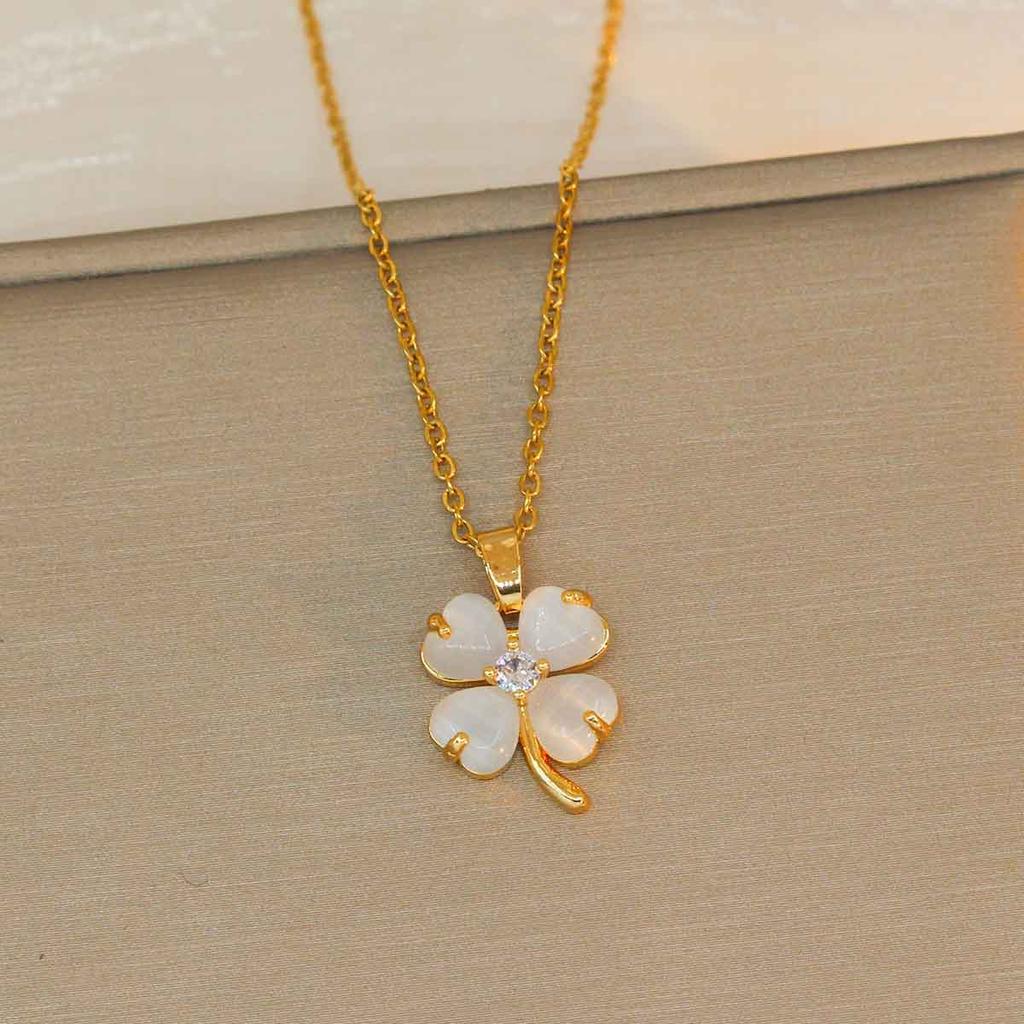 Necklace Titanium Steel Women's Summer Niche Design Sense Light Luxury Necklace Girls Exquisite Versatile Advanced Sense Simple Accessories