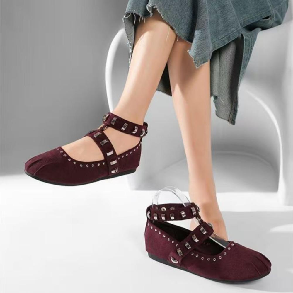 Women's Flat Shoes Retro Rivet Single Shoes Women's Spring Autumn Fashion Round Head Versatile Ballet Shoes Casual Flats Black