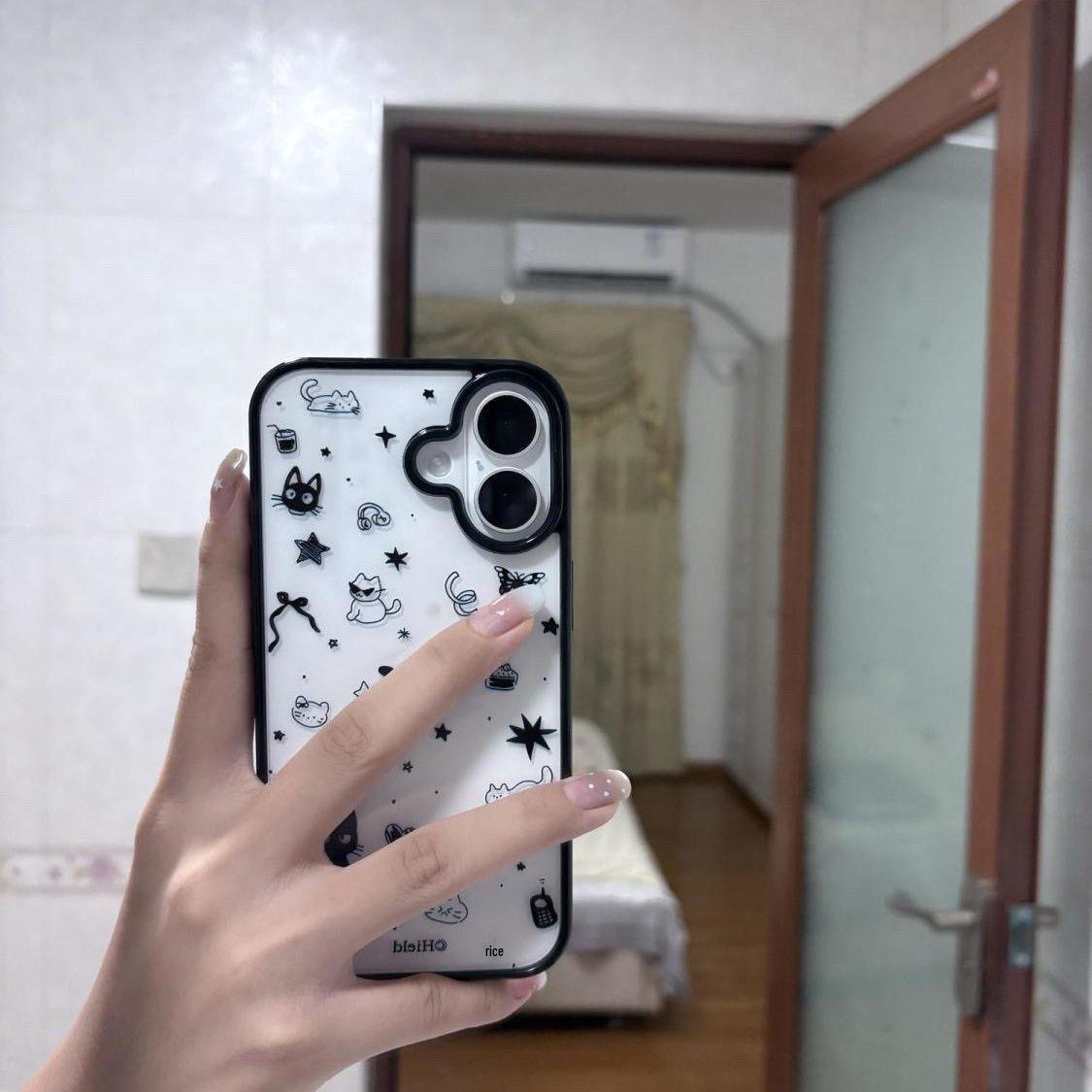 

Black & White Kitten Case for iPhone 17 Pro Max/16/15/14/13 - Black Border, Hard Design Apple 14 Pro