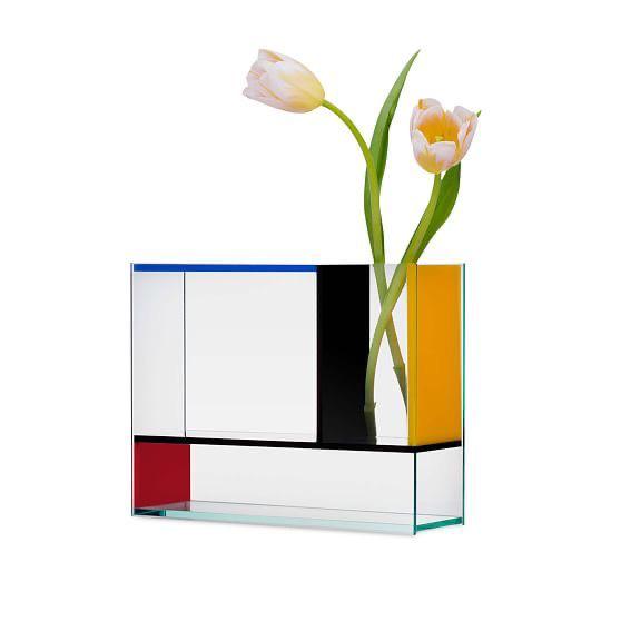 

New York MOMA Mondrian-Style Acrylic Vase 24 x 19 x 8 cm