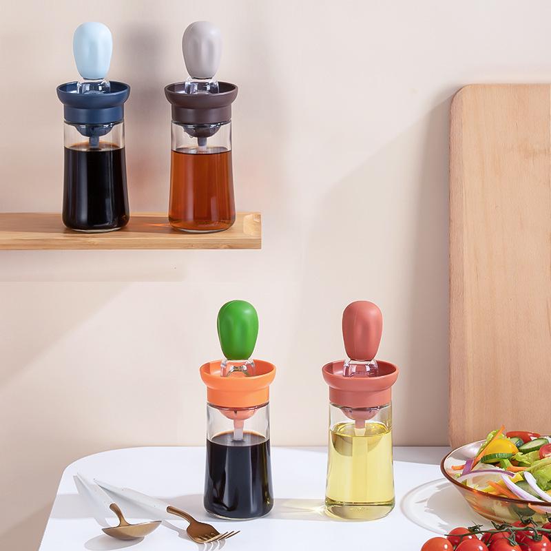 Silicone Oil Brush Bottle with Integrated Brush Head and Measurable Atomizing Sprayer