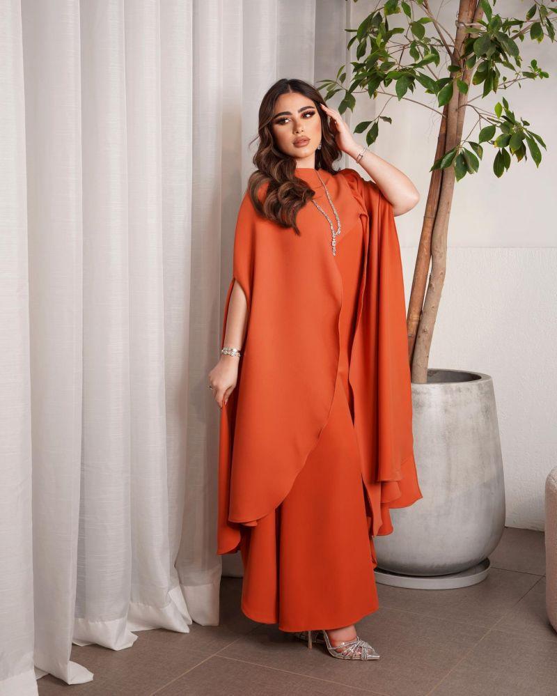 

2025 women s clothing spring and summer new temperament splicing loose and sexy pendulum robe dress S помаранчевий