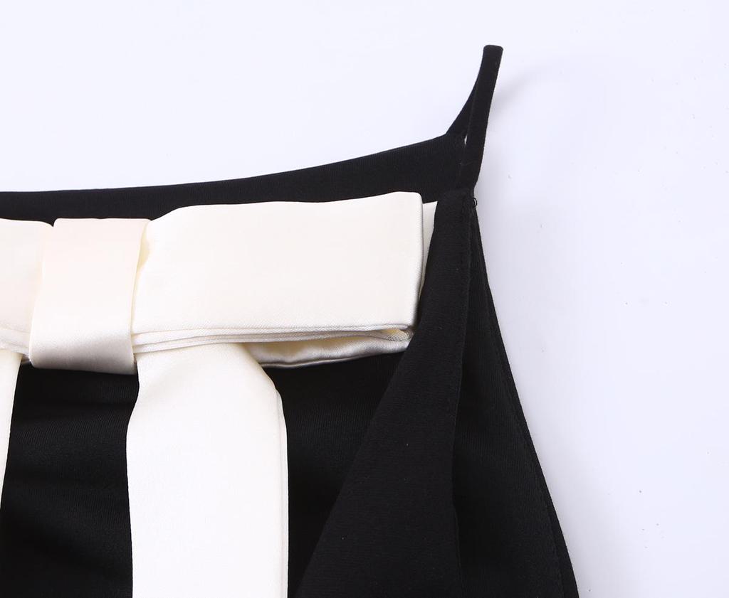 2025 Autumn Women's European & American Style Solid Color Top with Back Bow