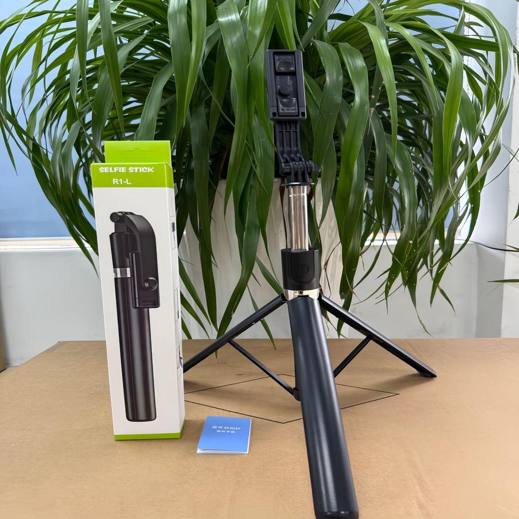 All-in-One Bluetooth Selfie-Stick-Stativ mit Fernbedienung für Live-Übertragungen und Reisen