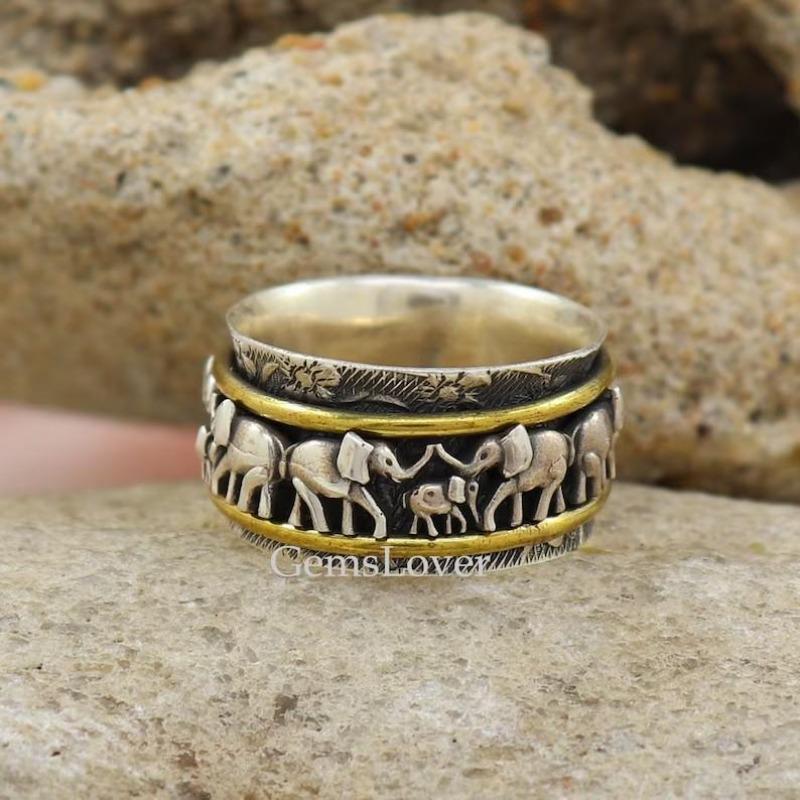 

Men S Ring Hip-Hop Elements Simple Retro Elephant Pattern Luxury Personalized Ring Old No. 12