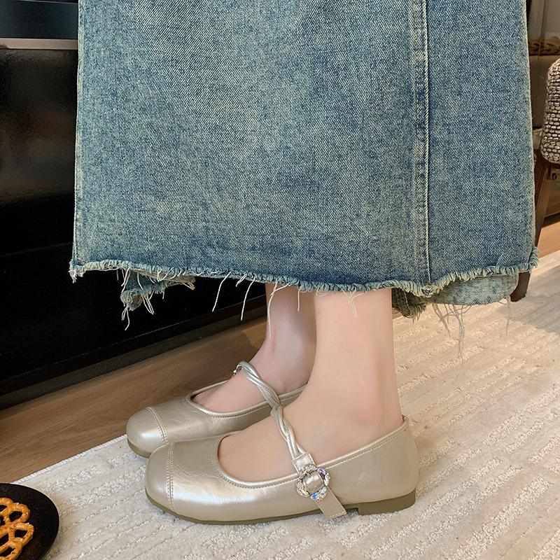 Fashion 2025 Women's Mary Jane Shoes Round Toe Flat Sole One-length Strip Shallow Mouth Shoes Casual Women's Shoes in The Korean Style