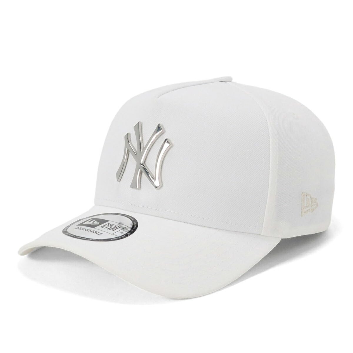 

New Era 9FORTY MLB ONSPOTZ Exclusive NY White Cap with Free 9Forty CS Metal New York Yankees A-Frame Badge,