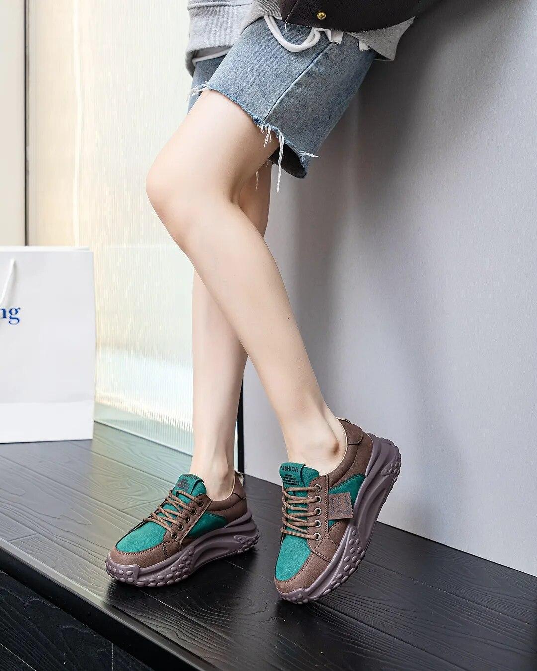 

Fujin 6 см замшевые повседневные массивные кроссовки из натуральной кожи на платформе, вулканизированная танкетка, разноцветные женские удобные туфли-лодочки, модная женская обувь 38 зелёный