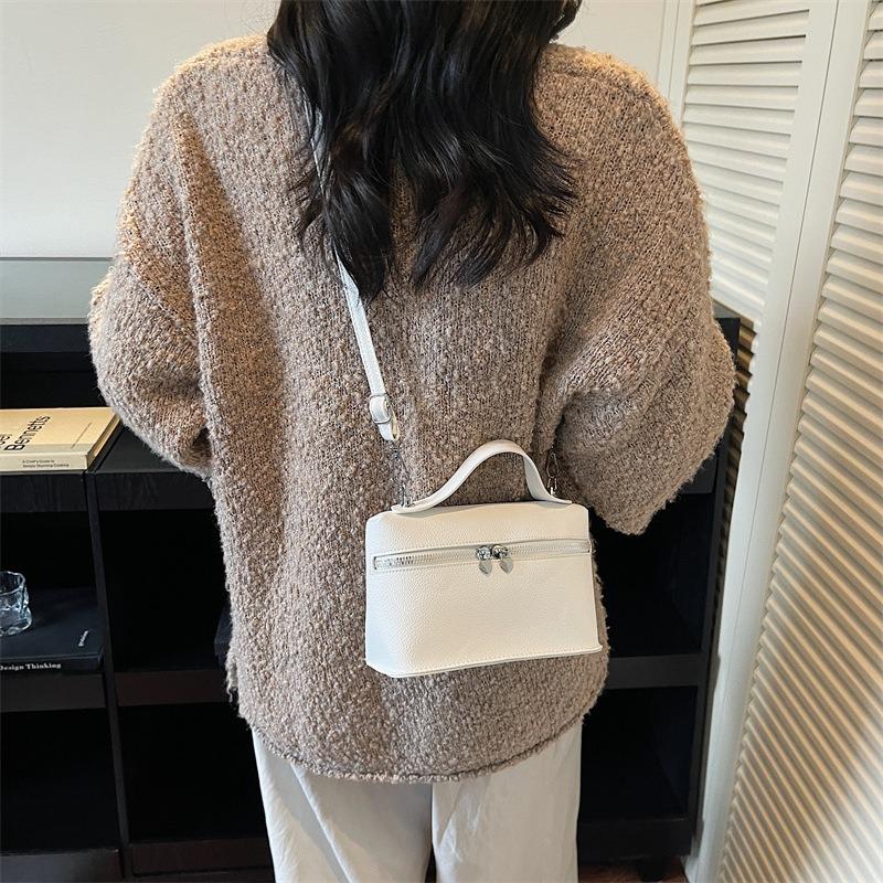 Simple texture single shoulder messenger bag autumn new trend niche fashion portable small square bag box bag