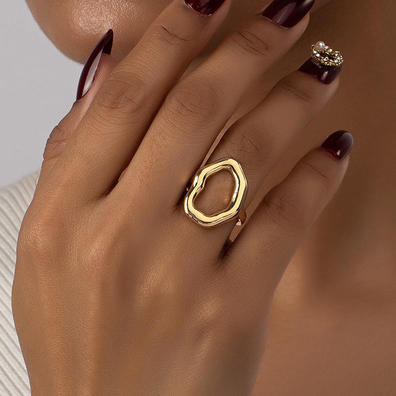 

Korean Fashion Irregular Cold Style Ring for Women - Celebrity-Inspired Daily Jewelry