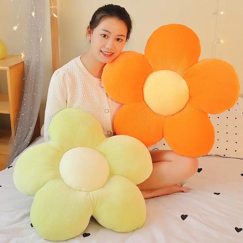 Big Size Sunflower Pillows Small Daisy Cushions Petals Flowers Cute Birthday Gifts Home Decorations Bedroom Office Supplies