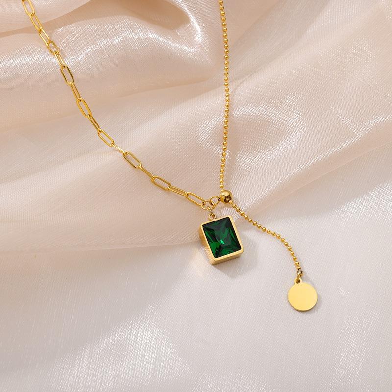 Light luxury love moon multi-layer stacked chain women's collarbone chain fashion temperament neck chain necklace jewelry