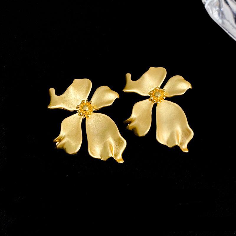 Medieval Retro Palace-Style Luxurious Round Earrings