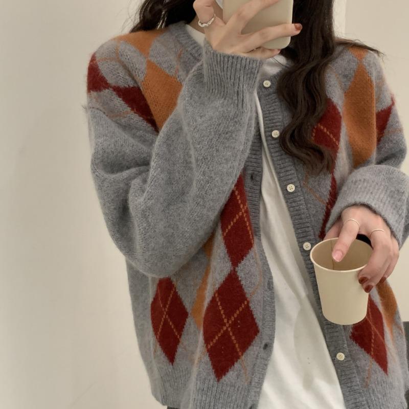Retro Diamond Knitted Cardigan Women's Autumn and Winter New Lazy Wind Loose Casual Sweater Jacket Top