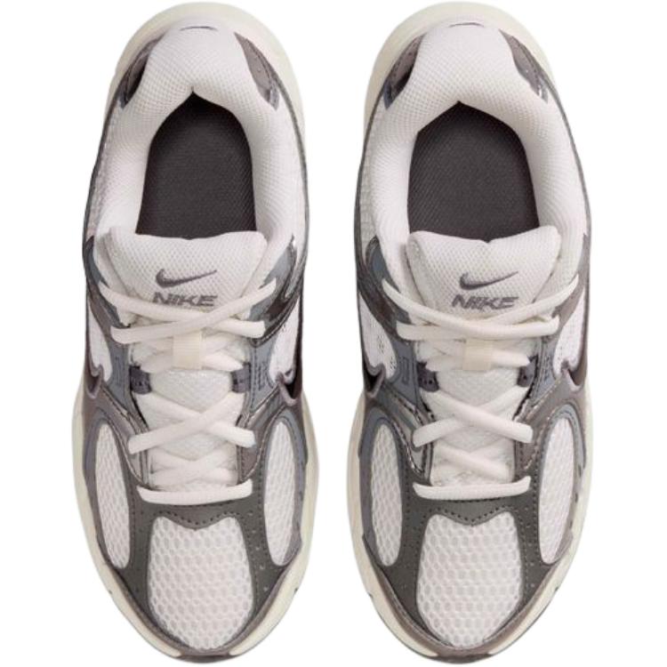 Nike V5 RNR Scarpe da Corsa Basse per Bambini Grigie Unisex HQ6411-003