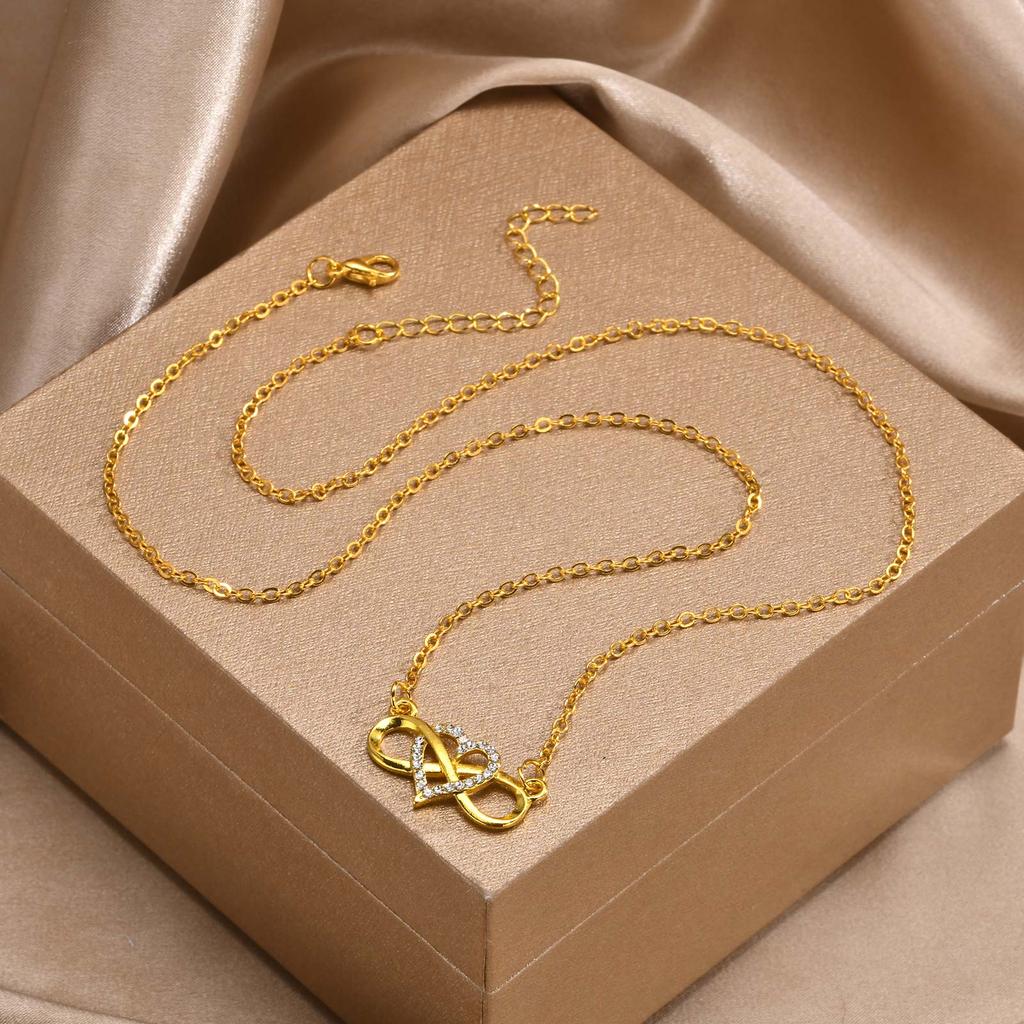 Vnox Infinity Heart Necklace for Women, AAA CZ Stones Collar Anniversary Birthday Jewelry Gifts for Wife Girlfriend Mom Daughter
