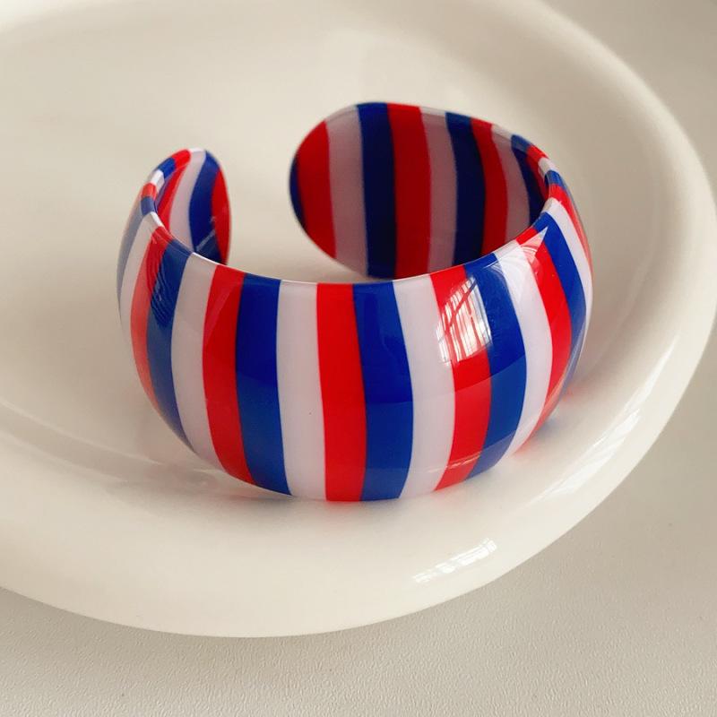 Minimalistyczna bransoletka z żywicy w kolorach gradientowych: Świeża, Słodka, Wszechstronna Bransoletka dla Kobiet