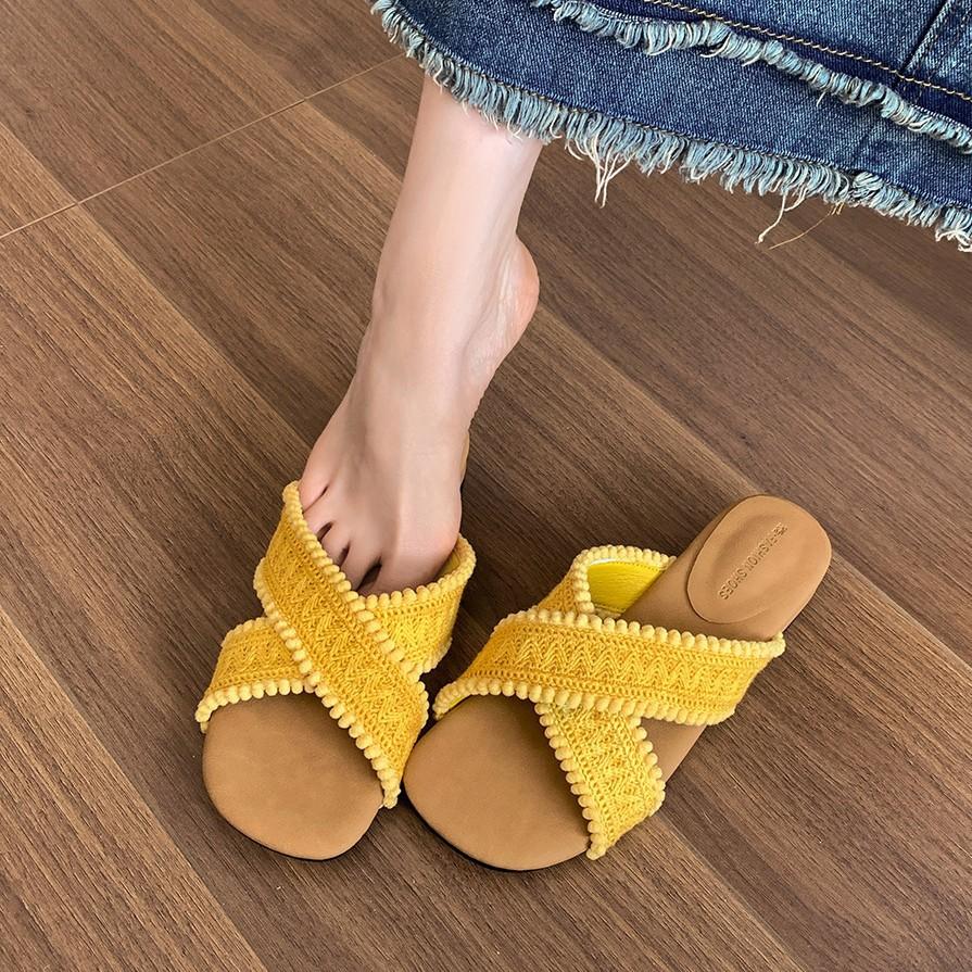French skirt with non-slip slope heel thick bottom one-word slippers women's 2025 new outer wear summer heightening French cool slippers