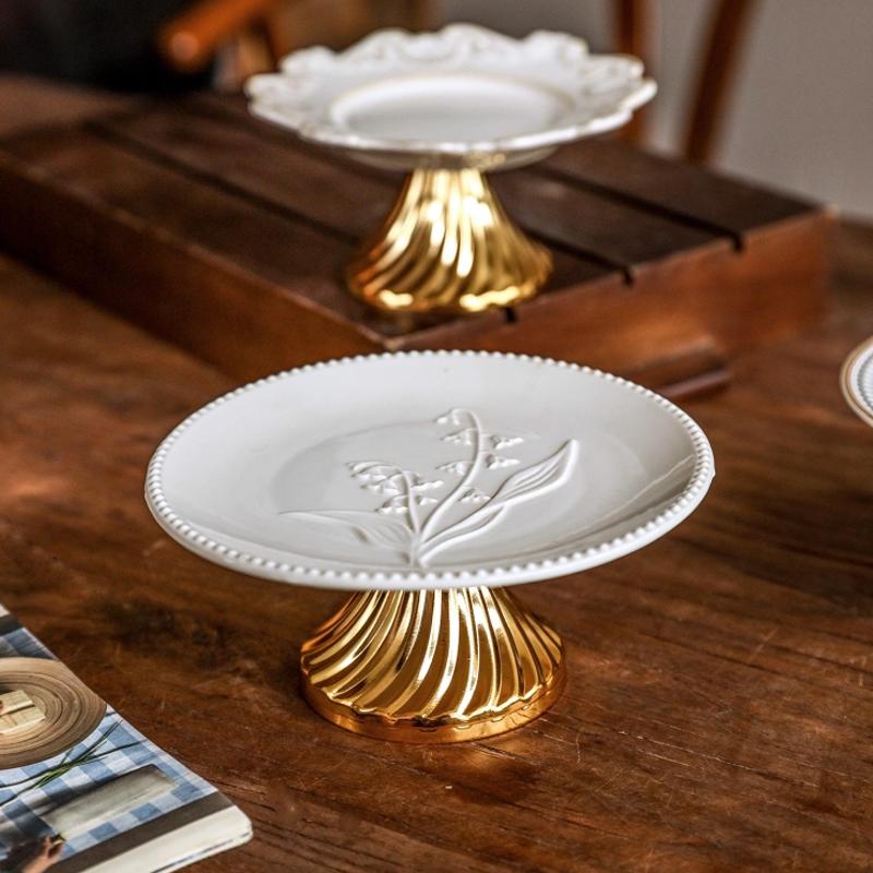 Irregular Ceramic High-legged Cake Fruit Snack Display Plate Candy Dried Fruit Plate Wedding Decoration Household Tableware