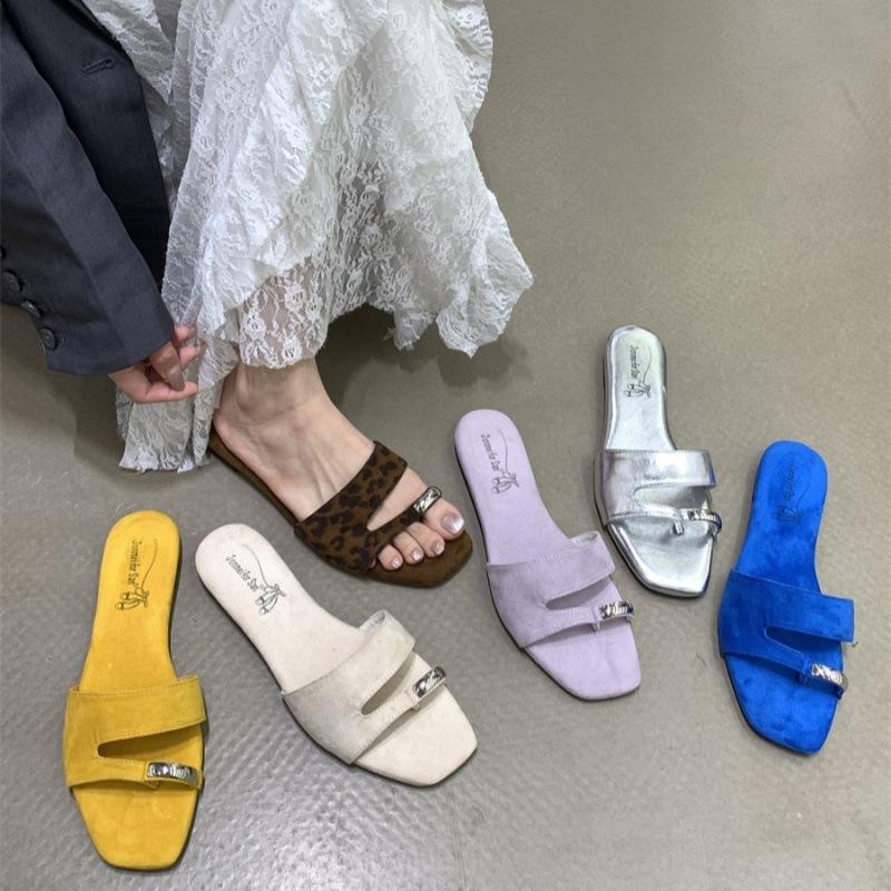 French beautiful set of toe small cool slippers women's summer wear fashion flat bottom 2025 season with skirt fairy half a word drag