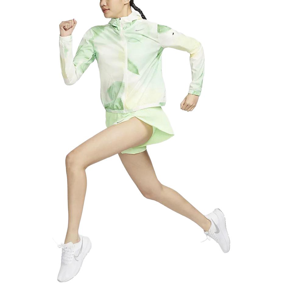 Nike Impossibly Light Jackets & Coats Women's Sail White HF6181-133